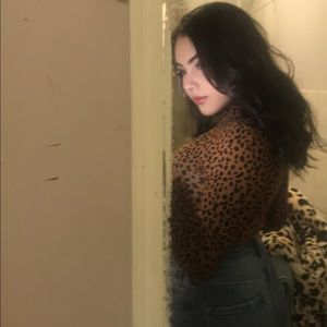 Meet your Posher, Daniella